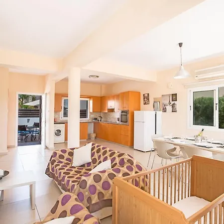 Vila Picture This Enjoying Your Holiday In A Luxury 5 Star In For Less Than A 1307 *