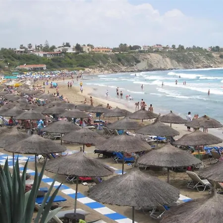 Picture This Enjoying Your Holiday In A Luxury 5 Star In For Less Than A 1307 *