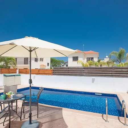 Picture This Enjoying Your Holiday In A Luxury 5 Star In For Less Than A 1307 Willa