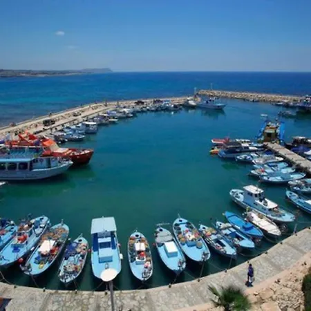 Picture This Enjoying Your Holiday In A Luxury 5 Star In For Less Than A 1307 Paralimni