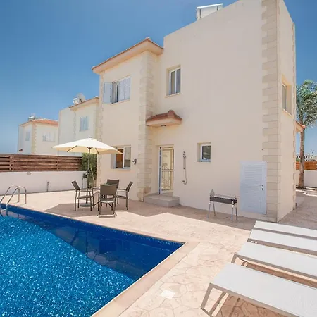 Picture This Enjoying Your Holiday In A Luxury 5 Star In For Less Than A 1307 Willa *